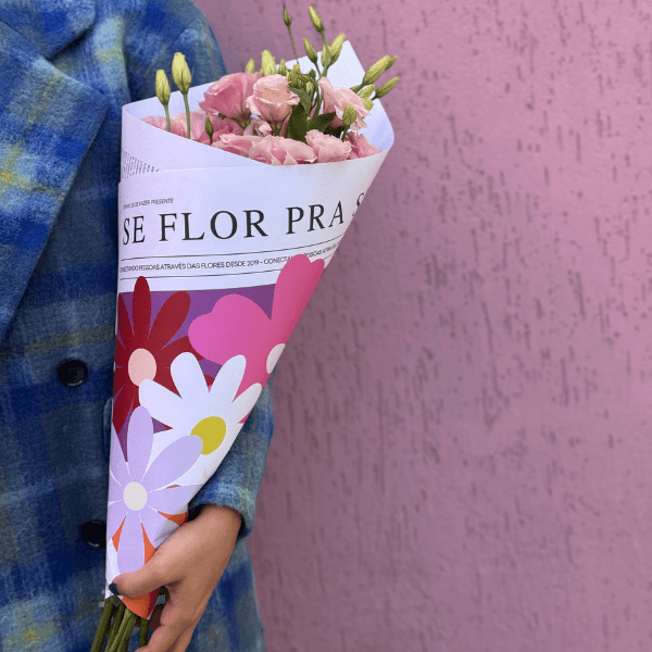 FEIRA DE FLORES: MAÇO LISIANTHUS